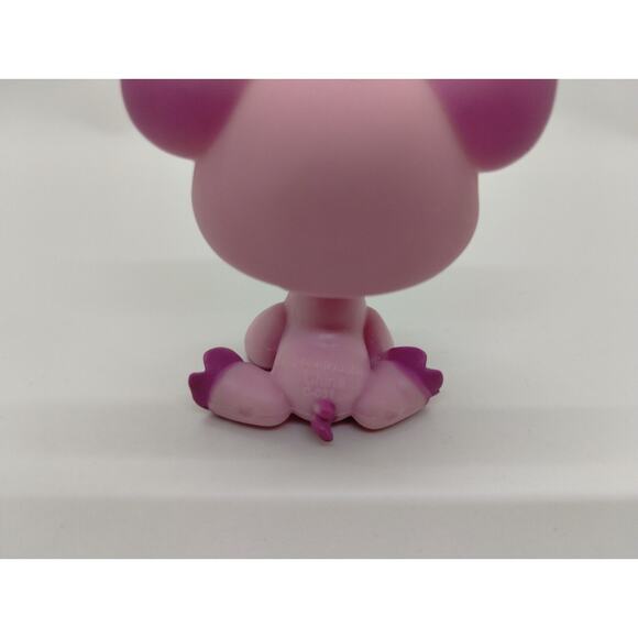 Littlest Pet Shop LPS #876 Pink Pig With Blue Star Design Eyes Preowned - Picture 6 of 6